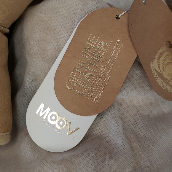 MoovBoot SuperGloss Tall Rubber/Sheepskin Boot - Picture 9 of 9